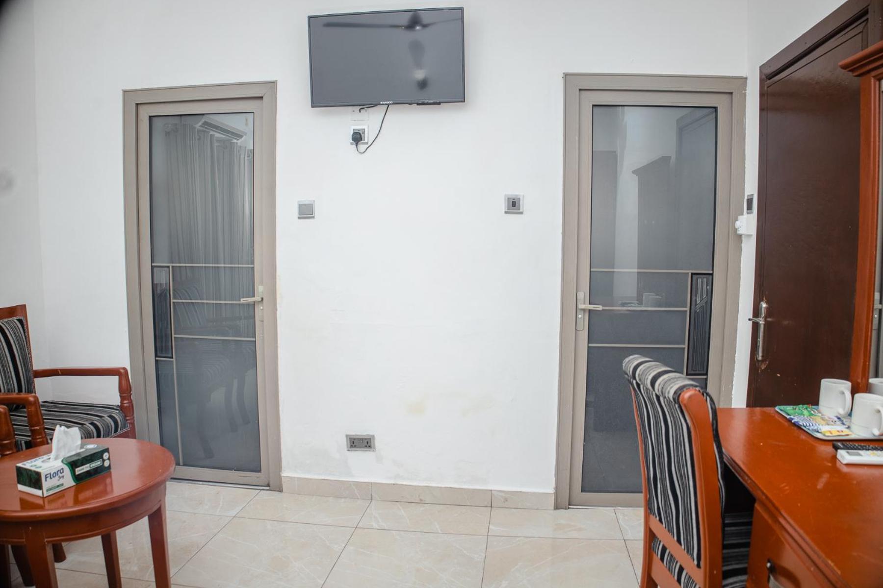 Stadium Hotel Kumasi Exterior foto