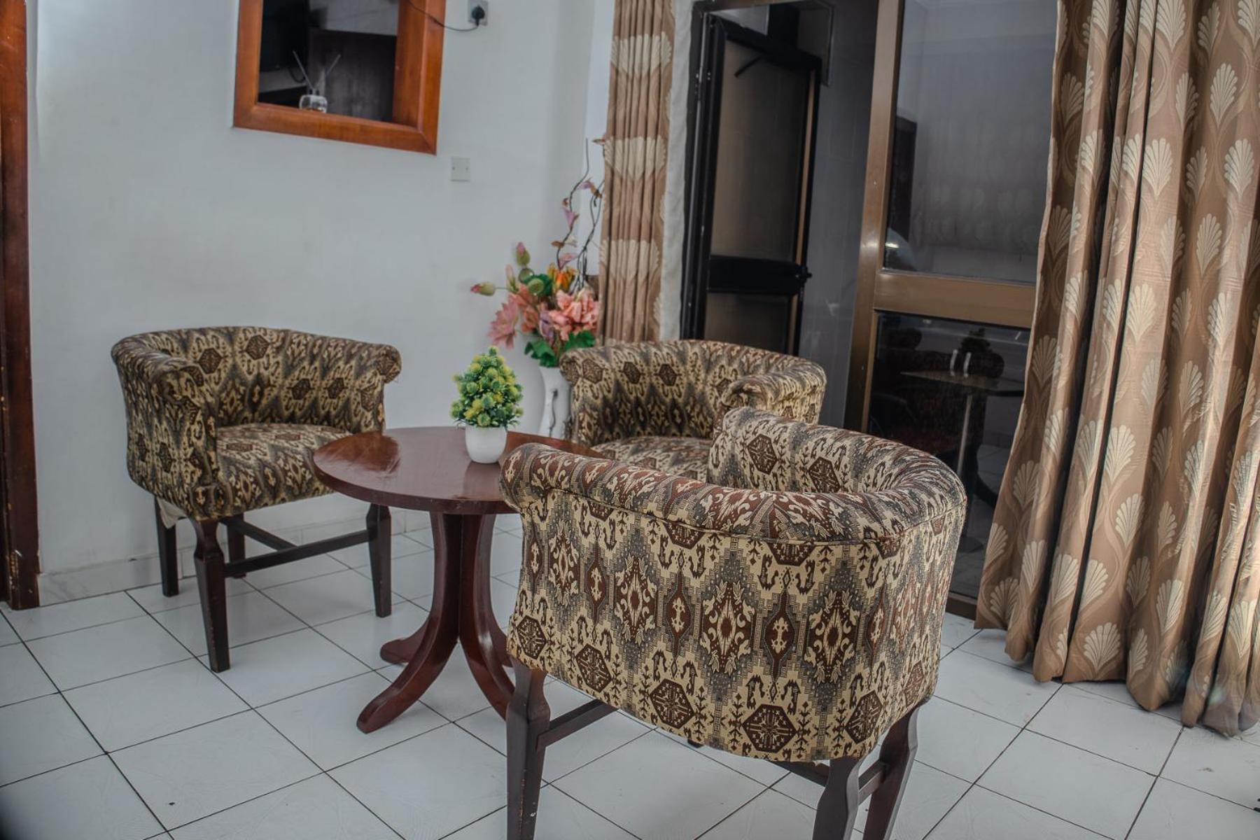 Stadium Hotel Kumasi Exterior foto